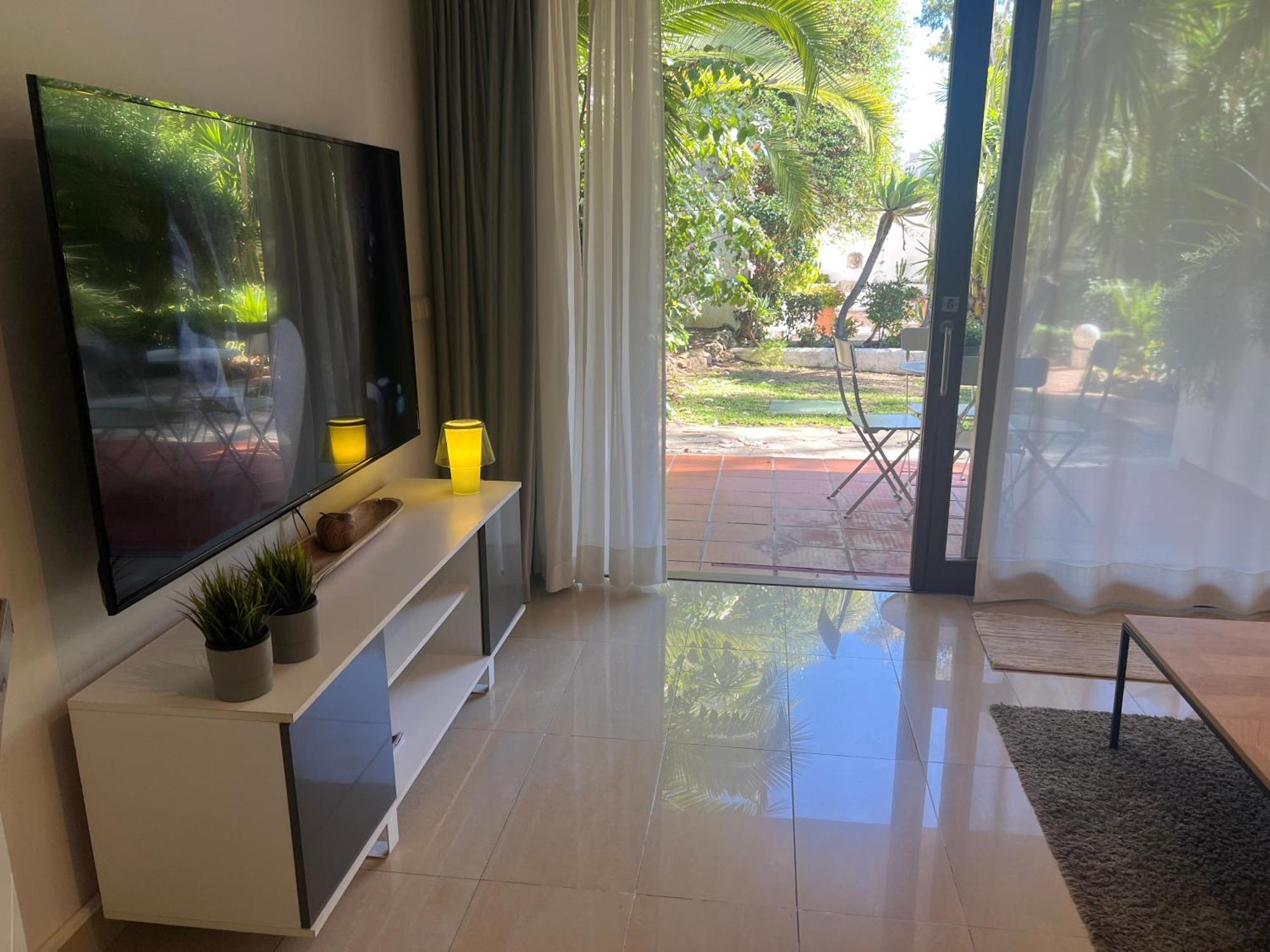 Puerto Banus Crystal Suite Марбелья Экстерьер фото